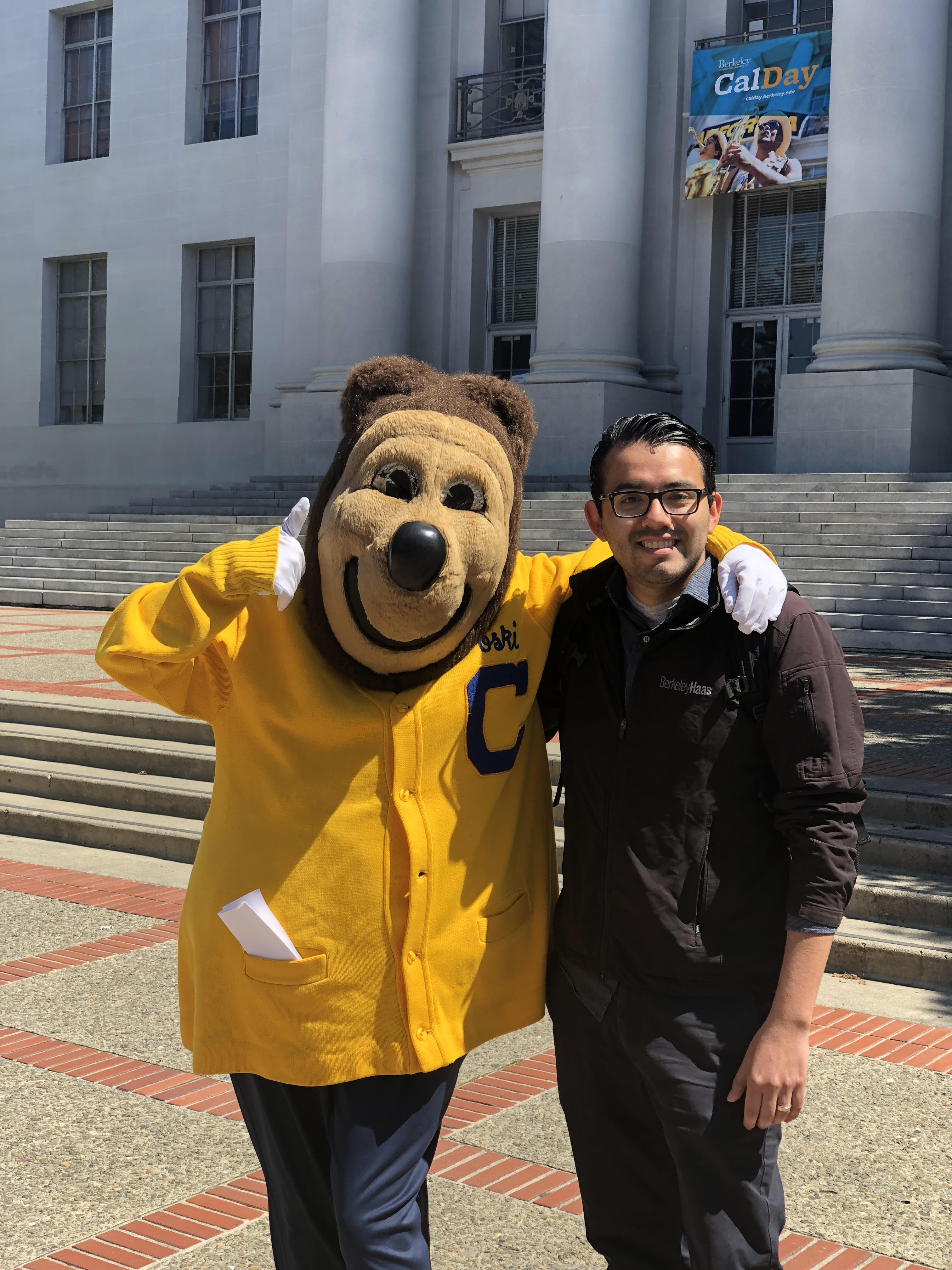 a picture of me with oski